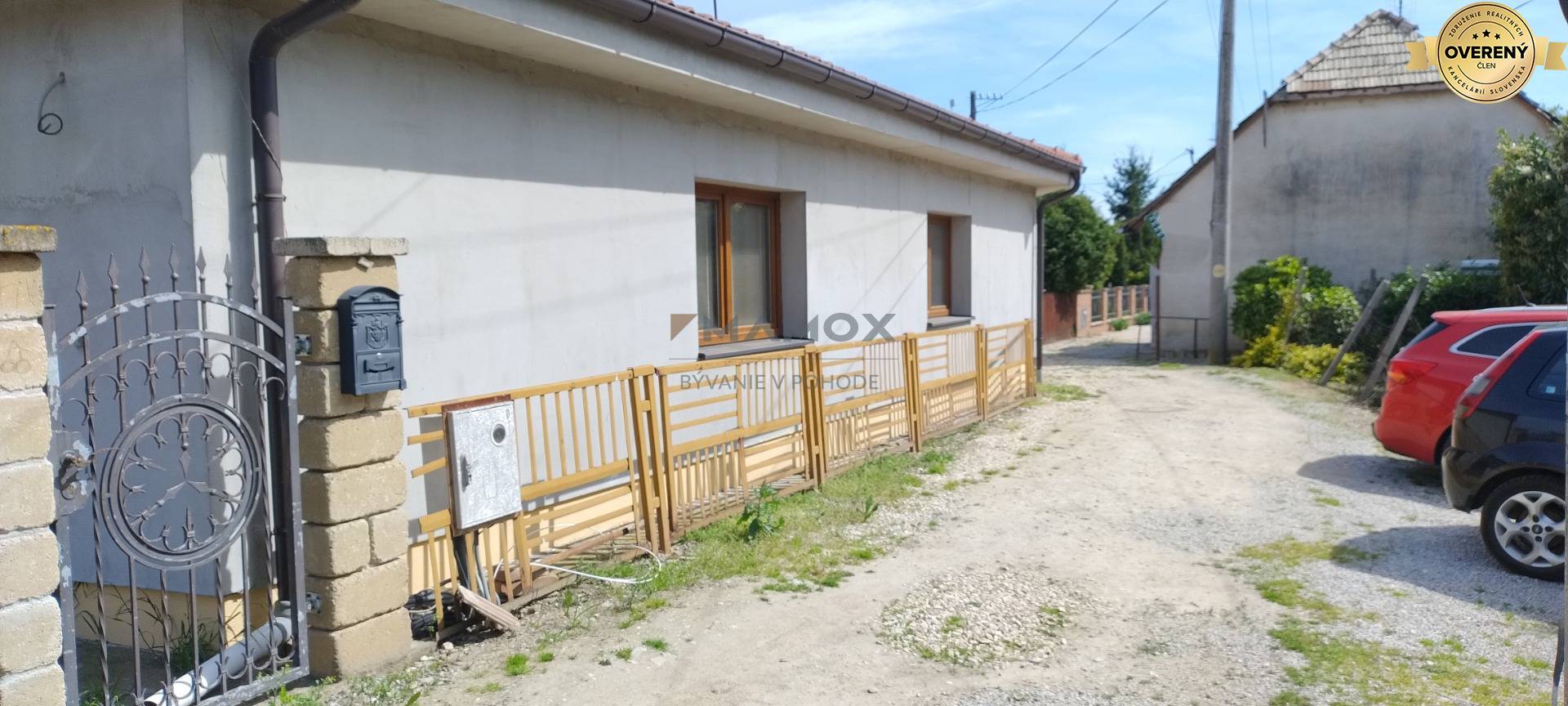 PREDANÉ - 4i RD v tichej lokalite Lužianok, Nitra.